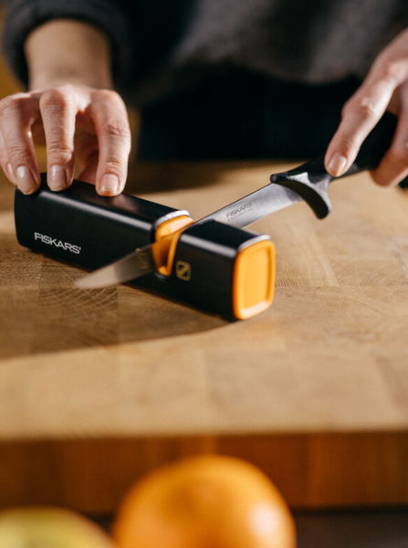 Ніж філейний Fiskars Essential, 18 см (1065567) 1065567 фото